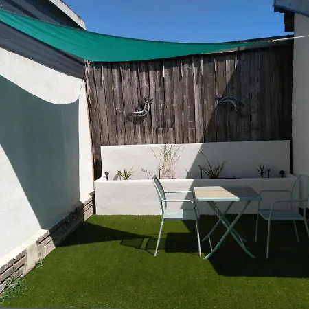 Maison 40m² et terrasse Sainte-Savine Buitenkant foto