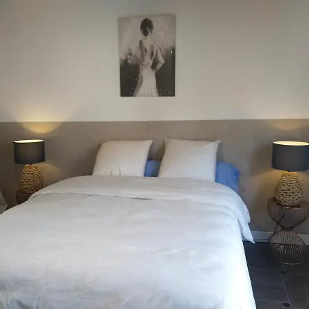 Maison 40m² et terrasse Sainte-Savine Buitenkant foto