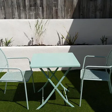 Maison 40m² et terrasse Sainte-Savine Buitenkant foto